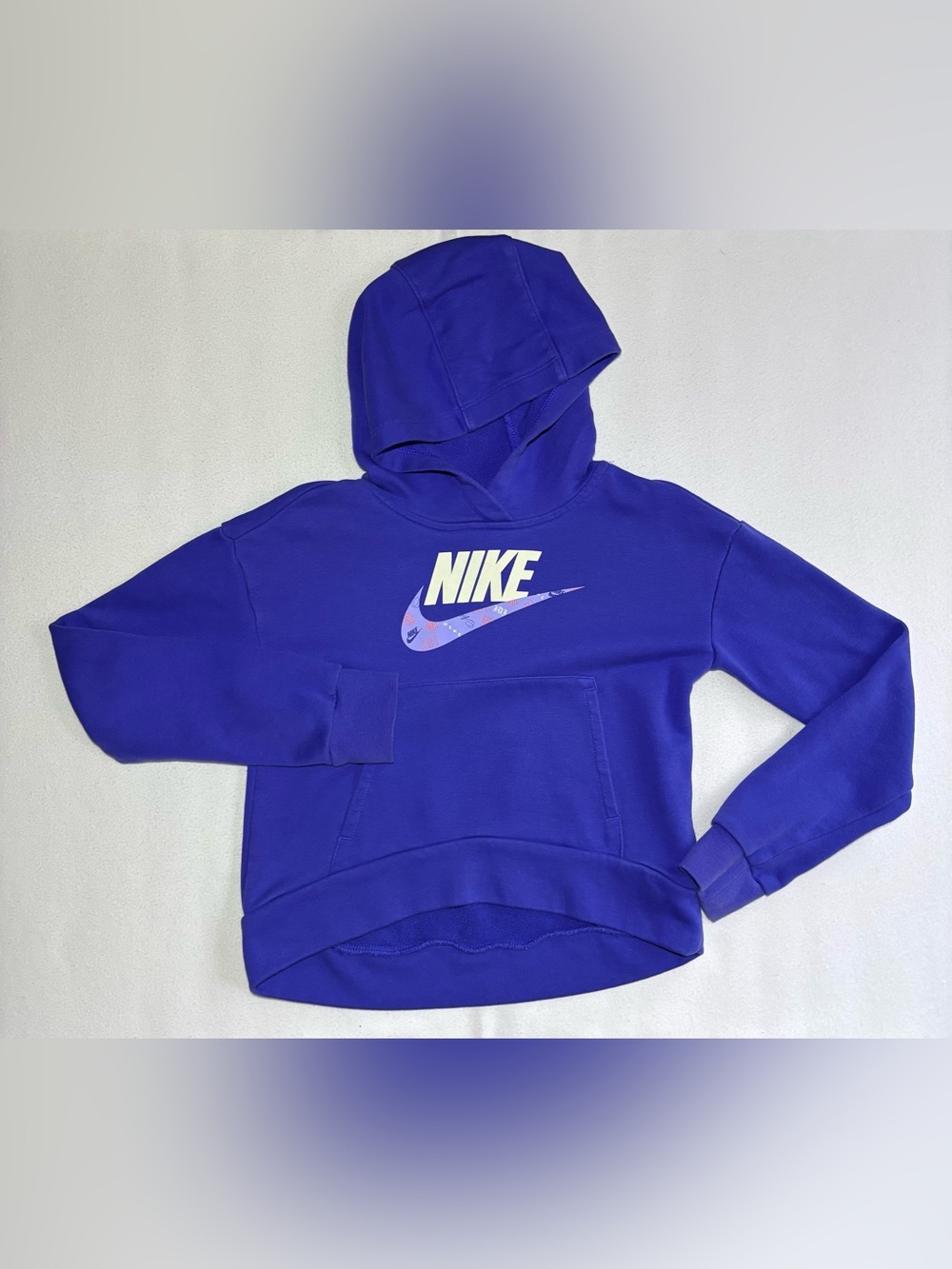 Nike Girls Medium Cobalt Purple Graphic Swoosh Pullover Hoodie F303